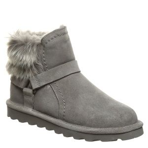 Konnie Gray Fog | Authentic BearPaw | New in box.